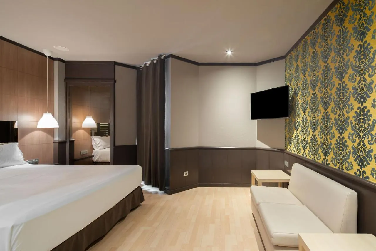 Hotel Punt 14 Gavà 0*,  España